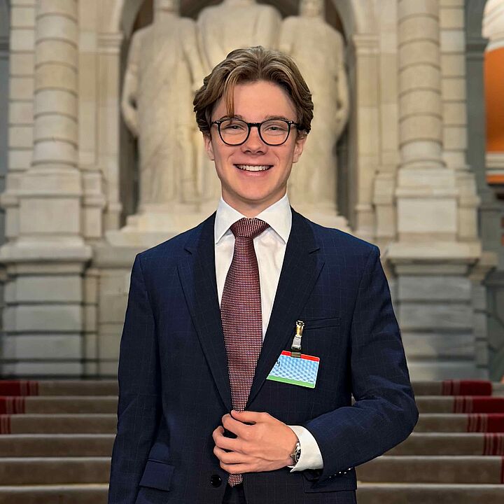 Philip Hirzel